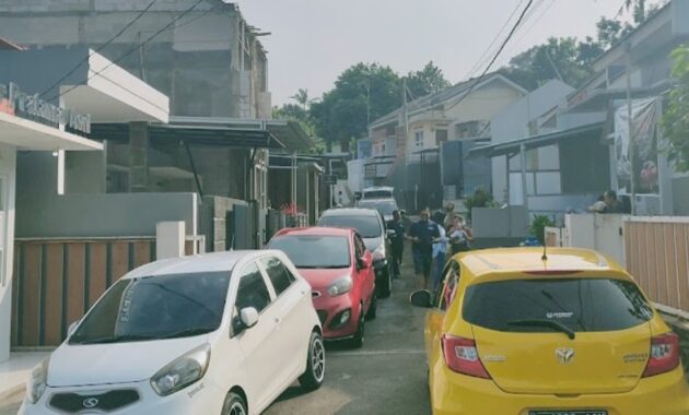 10 Rental Mobil Ujung Berung Murah Lepas Kunci Mulai Rp300.000