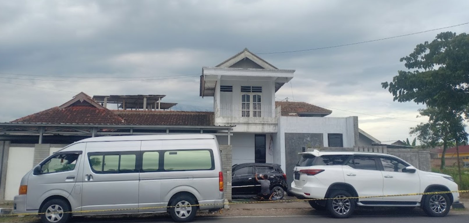 10 Rental Mobil Magetan Lepas Kunci, Harga Pick Up 250K 1 Rental Mobil Magetan Lepas Kunci Mulai 200K