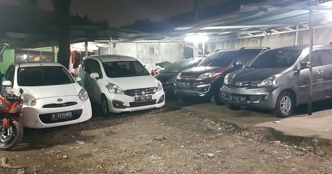 10 Rental Mobil Ciputat Tangsel Lepas Kunci Mulai Rp350.000