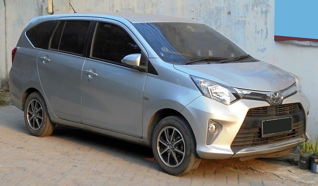 10 Rental Mobil Kelapa Dua, Harga Sewa Termurah 300K 3 10 Rental Mobil Kelapa Dua, Harga Sewa Termurah 300K 2