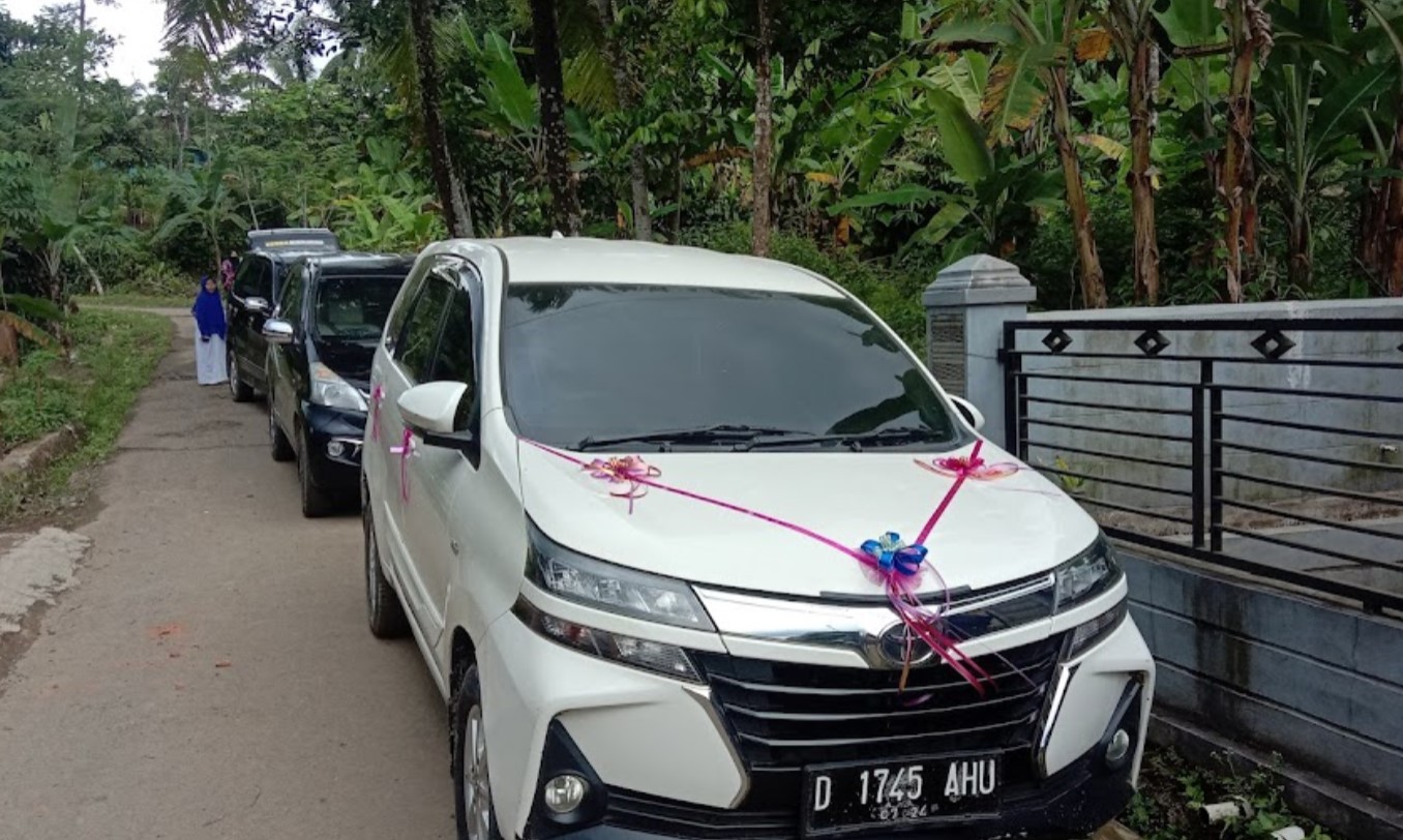 10 Rental Mobil Padalarang Lepas Kunci, Harga 350K 3 10 Rental Mobil Padalarang Lepas Kunci, Harga 350K 2