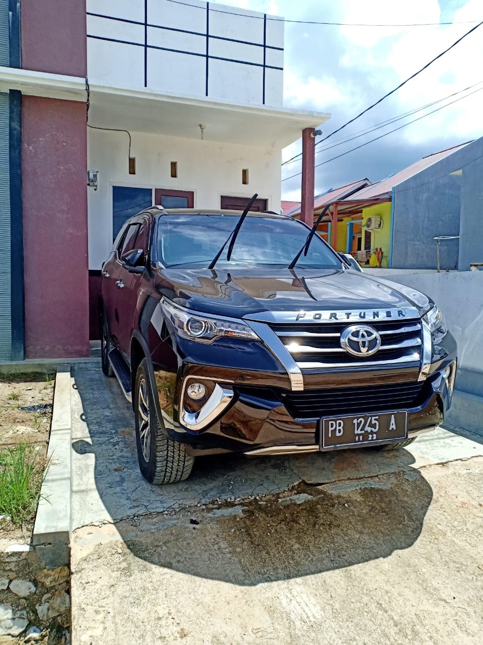 10 Jasa Rental Mobil Sorong Termurah, Harga Sewa 400K 5