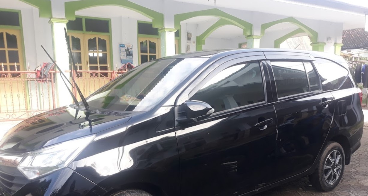 10 Rental Mobil Cipondoh Tangerang Lepas Kunci 350K Murah 6