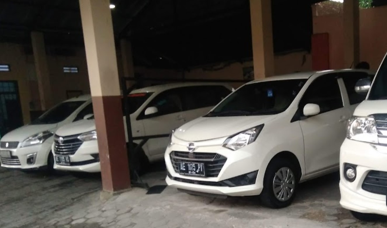 10 Rental Mobil Magetan Lepas Kunci, Harga Pick Up 250K 7 10 Rental Mobil Magetan Lepas Kunci, Harga Pick Up 250K 6