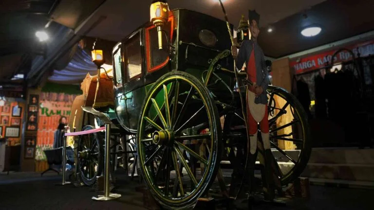 SEJARAH THE HOUSE OF RAMINTEN: FILOSOFI, IDENTITAS JAWA, DAN KENAPA SELALU RAMAI SETIAP HARI 1