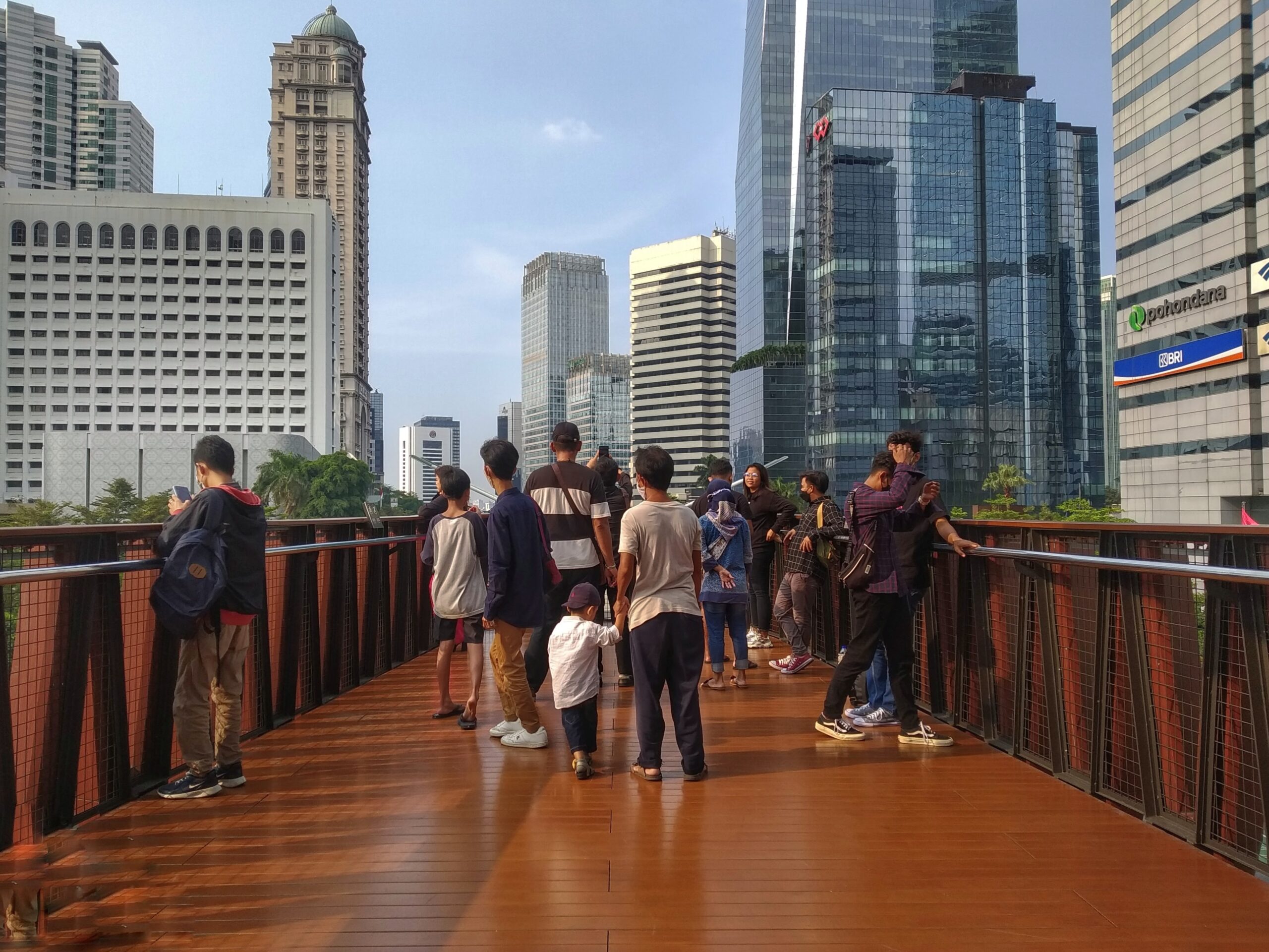 Suasana Braga untuk agenda keluarga