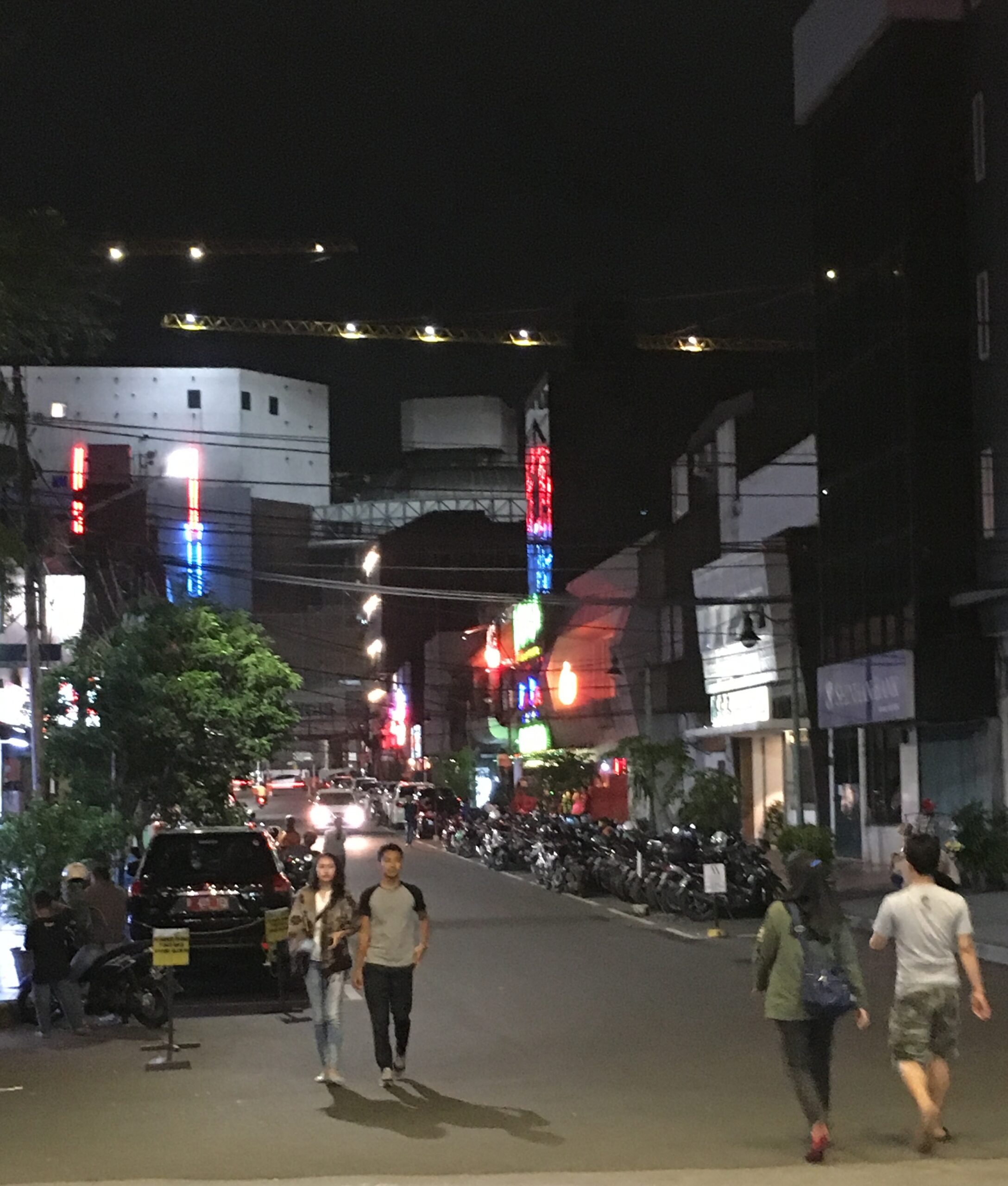 Walking Tour Malam Braga Bandung: Rute 2 Jam untuk Keluarga Tanpa Bikin Lelah 1