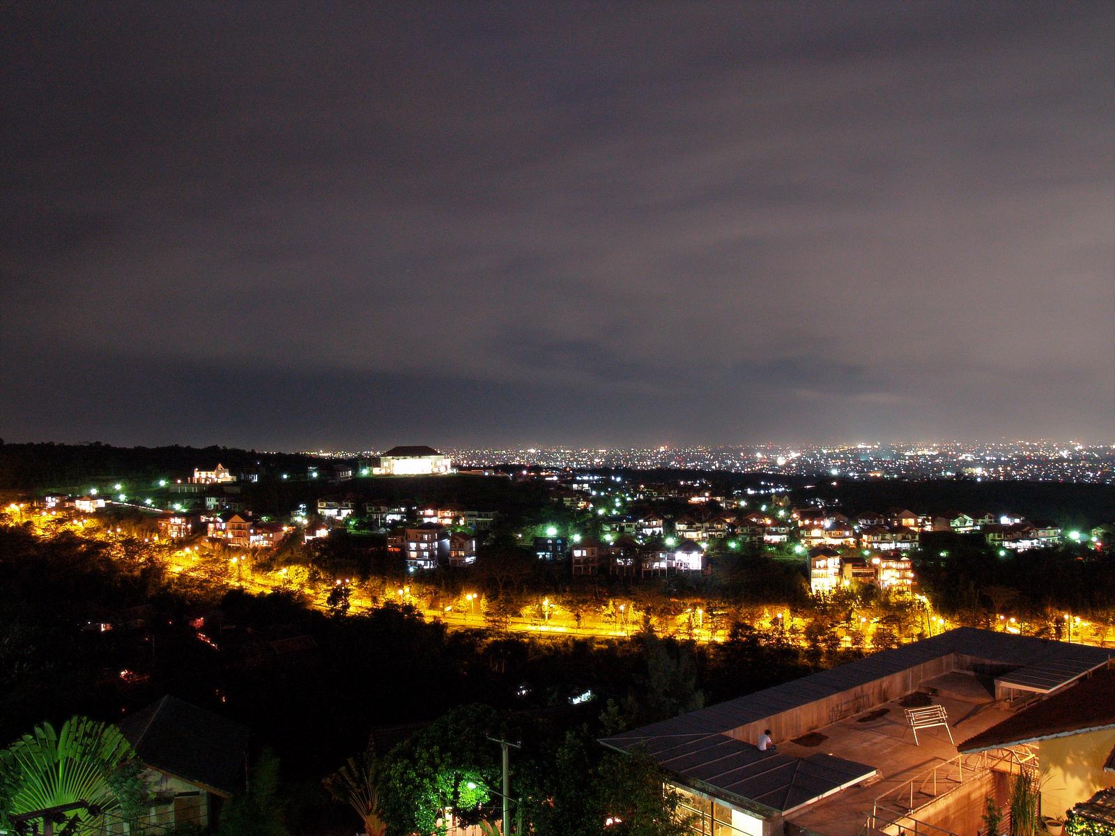 Pemandangan kota Bandung untuk ilustrasi area pusat kota
