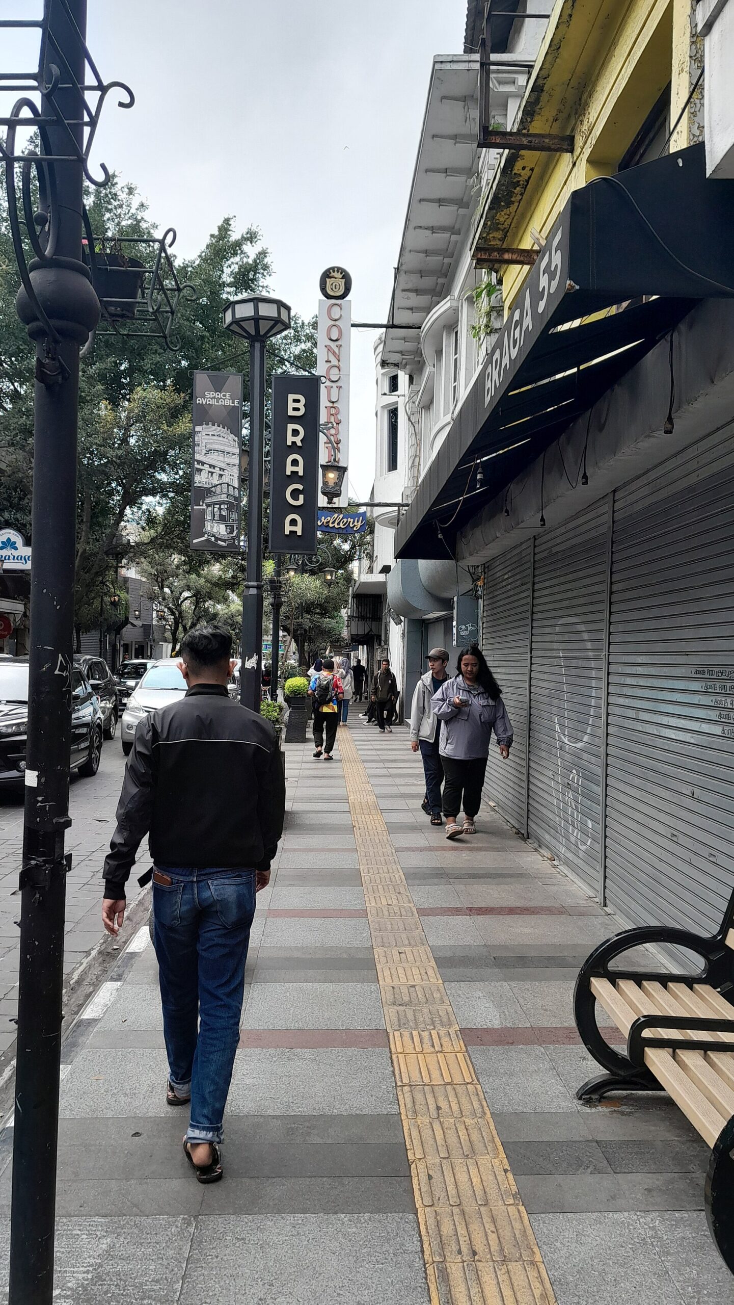 Area pedestrian Braga Citywalk Bandung