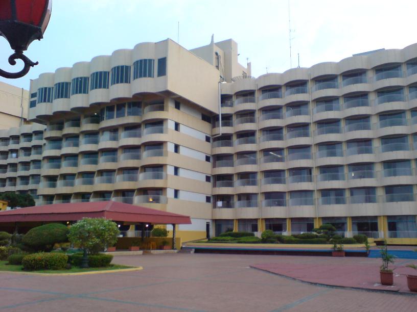 Mercure Hotel Ancol Jakarta - panoramio.jpg