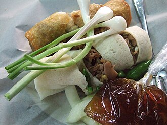 Lumpia Semarang sebagai menu sarapan keluarga